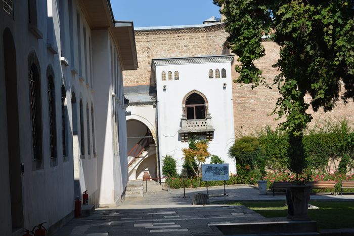 Tribe responsible and the auxiliaries